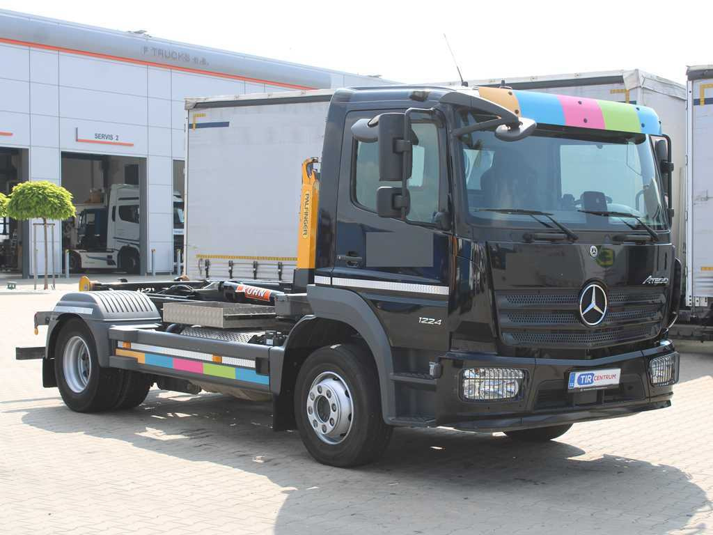 Mercedes-Benz ATEGO 1224, EURO 6, HOOK CONTAINER CARRIER - Camion ampliroll: photos 3 Mercedes-Benz ATEGO 1224, EURO 6, HOOK CONTAINER CARRIER - Camion ampliroll: photos 3