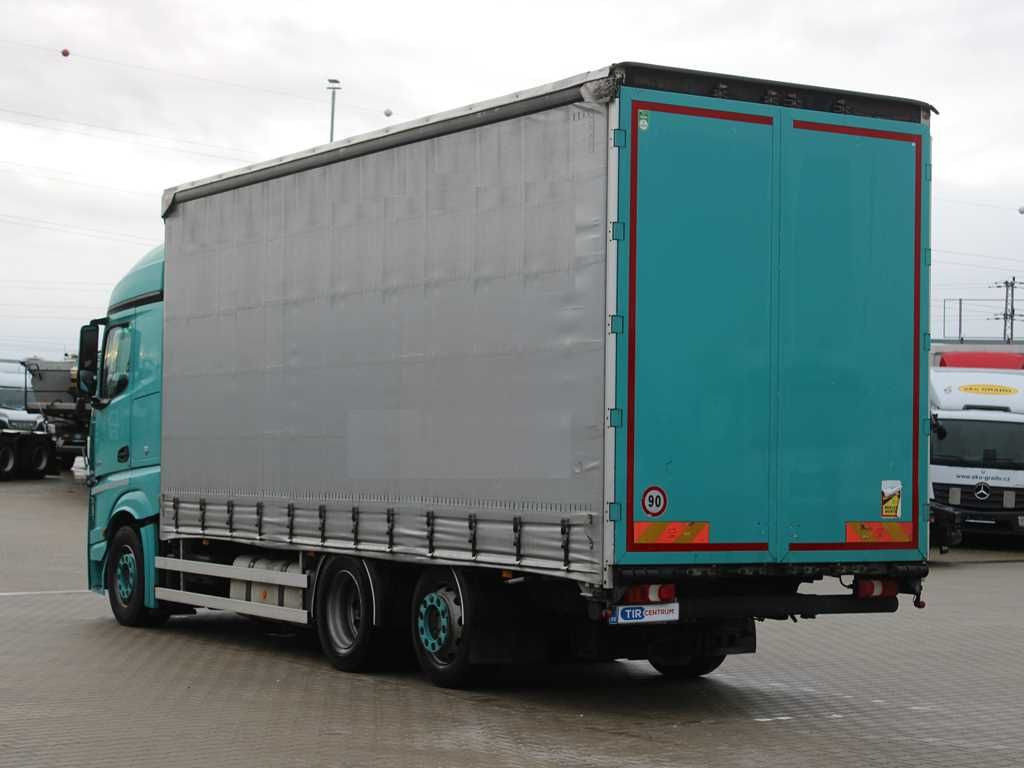 Mercedes-Benz Actros 2545, 6X2, EURO 6, AIR SUSPENSIONS - Camion à rideaux coulissants: photos 4 Mercedes-Benz Actros 2545, 6X2, EURO 6, AIR SUSPENSIONS - Camion à rideaux coulissants: photos 4
