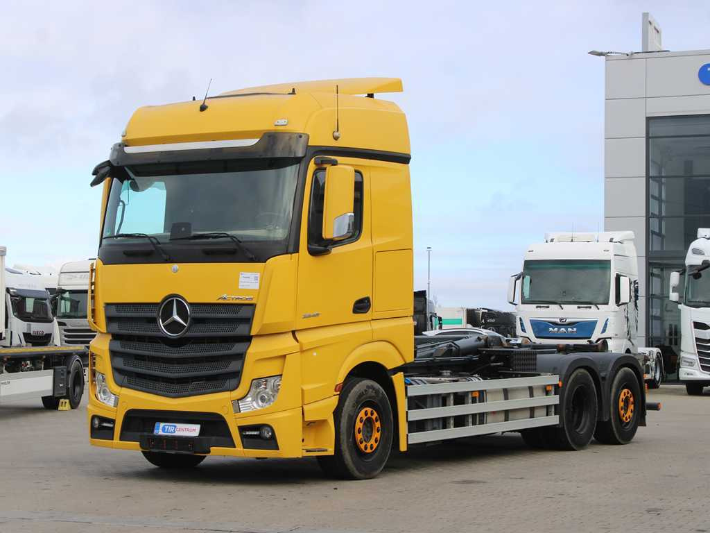 Mercedes-Benz Actros 2548, 6X2, EURO 6, RETARDER, INDEPENDENT AIR CONDITIONING, NAVIGATION - Camion ampliroll: photos 1 Mercedes-Benz Actros 2548, 6X2, EURO 6, RETARDER, INDEPENDENT AIR CONDITIONING, NAVIGATION - Camion ampliroll: photos 1