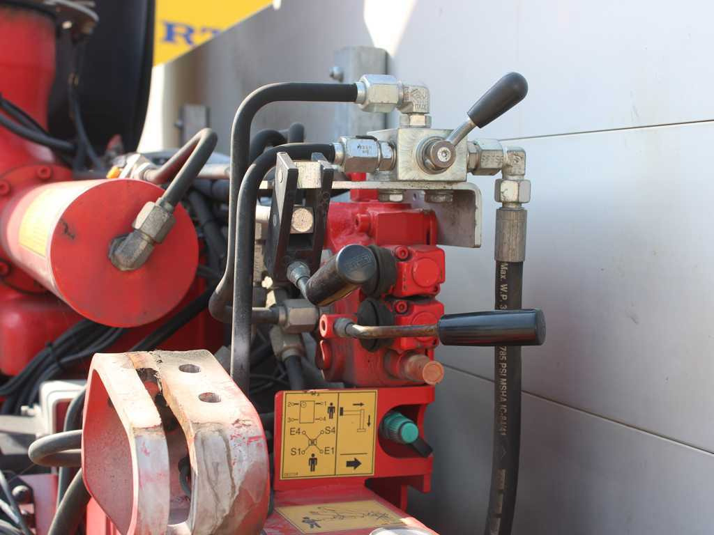 Renault D 250, EURO 6, SIDE, HYDRAULIC ARM FASSI F110 en leasing occasion Renault D 250, EURO 6, SIDE, HYDRAULIC ARM FASSI F110: photos 7