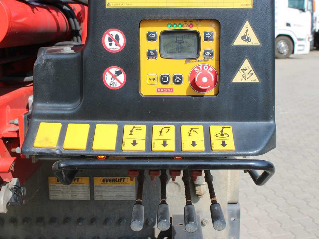 Renault D 250, EURO 6, SIDE, HYDRAULIC ARM FASSI F110 en leasing occasion Renault D 250, EURO 6, SIDE, HYDRAULIC ARM FASSI F110: photos 8