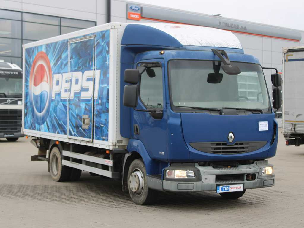 Renault MIDLUM 160.10, EURO 4, HYDRAULIC FRONT, TIRE 80% - Camion fourgon: photos 3 Renault MIDLUM 160.10, EURO 4, HYDRAULIC FRONT, TIRE 80% - Camion fourgon: photos 3