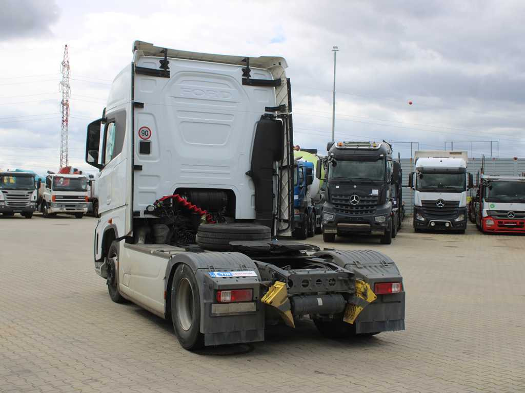 Ford F-MAX 12S, EURO 6, NAVIGATION - Tracteur routier: photos 5 Ford F-MAX 12S, EURO 6, NAVIGATION - Tracteur routier: photos 5