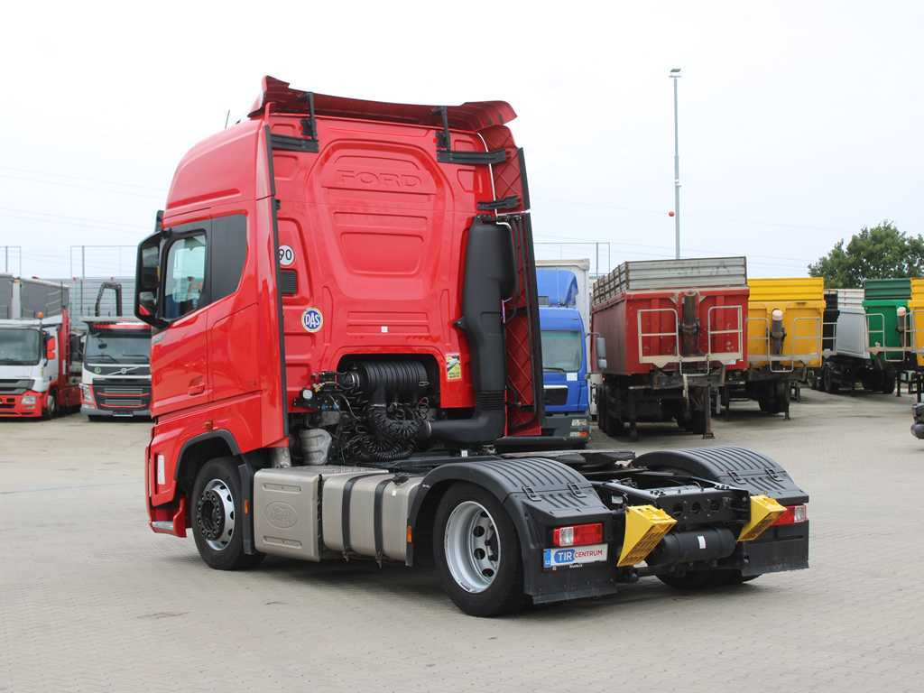 Ford F-MAX 500, EURO 6, LOWDECK, INDEPENDENT AIR CONDITIONING, NAVIGATION - Tracteur routier: photos 5 Ford F-MAX 500, EURO 6, LOWDECK, INDEPENDENT AIR CONDITIONING, NAVIGATION - Tracteur routier: photos 5