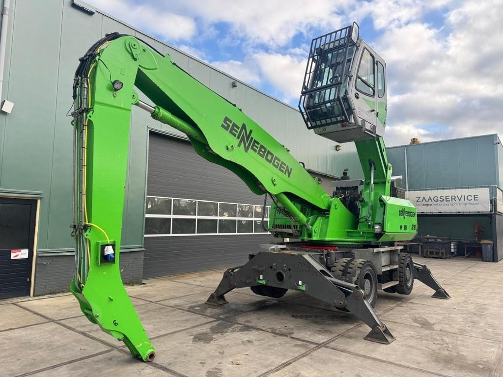 Sennebogen 818M - Pelle de manutention: photos 2 Sennebogen 818M - Pelle de manutention: photos 2