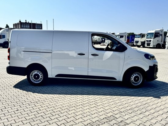 Fiat Scudo  M BlueDHi 120 6-Gang - Fourgon utilitaire: photos 5 Fiat Scudo  M BlueDHi 120 6-Gang - Fourgon utilitaire: photos 5