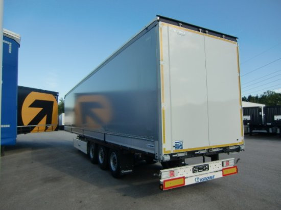 Krone Bordwandplanenauflieger , Einsteckrungen, Liftachse, SAF-Achsen, - Semi-remorque rideaux coulissants: photos 4 Krone Bordwandplanenauflieger , Einsteckrungen, Liftachse, SAF-Achsen, - Semi-remorque rideaux coulissants: photos 4