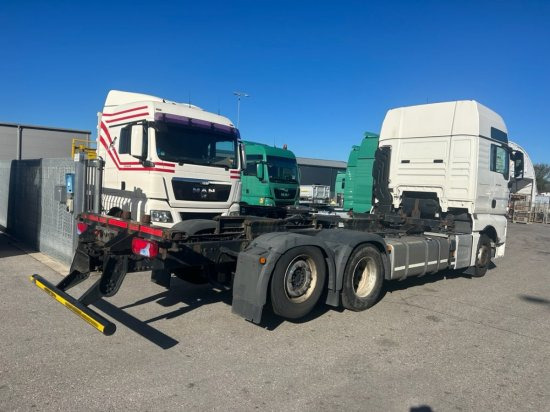 MAN TGX 26.440 BDF, XXL, Retarder, Automatik, E6, Liftachse, Motorschaden, Kurbelwellenschaden - Camion porte-conteneur/ Caisse mobile: photos 4 MAN TGX 26.440 BDF, XXL, Retarder, Automatik, E6, Liftachse, Motorschaden, Kurbelwellenschaden - Camion porte-conteneur/ Caisse mobile: photos 4
