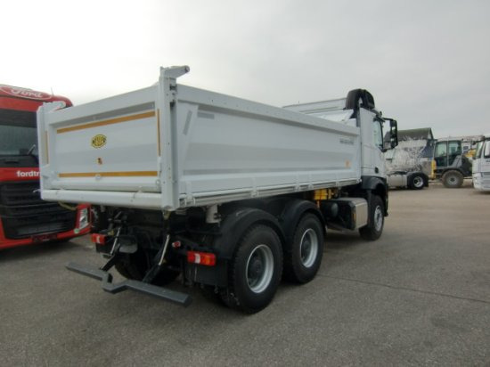 Mercedes-Benz Arocs 3348, 6x4 ,Retarder, Meiller ,Euro 6 Bordmatik - Camion benne: photos 4 Mercedes-Benz Arocs 3348, 6x4 ,Retarder, Meiller ,Euro 6 Bordmatik - Camion benne: photos 4