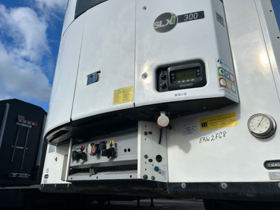 Schmitz SCB S3B Kühlauflieger, TK SLXi 300 - Semi-remorque isothermique: photos 5 Schmitz SCB S3B Kühlauflieger, TK SLXi 300 - Semi-remorque isothermique: photos 5