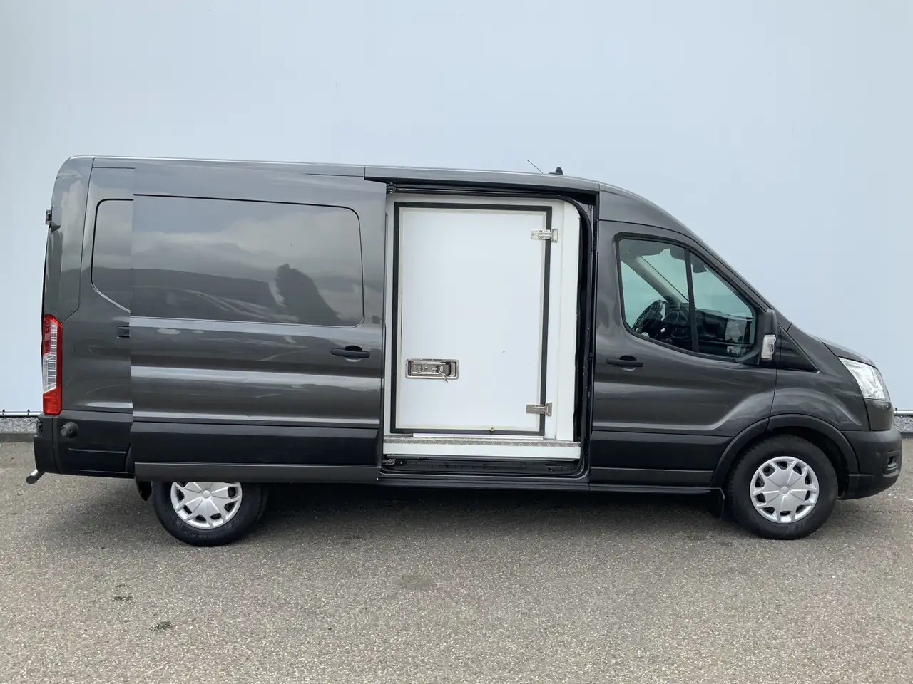 Ford Transit 350 2.0 TDCI L3H2 Trend Koelauto & Vries Automaat - Utilitaire frigorifique: photos 2 Ford Transit 350 2.0 TDCI L3H2 Trend Koelauto & Vries Automaat - Utilitaire frigorifique: photos 2