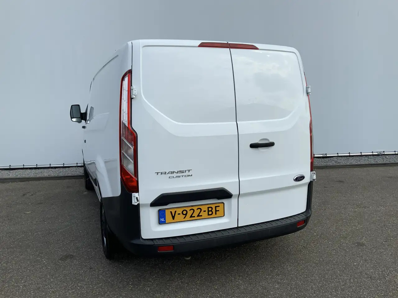 Ford Transit Custom 270 2.2 TDCI L1H1 Economy Edition Airco Cruise 3 Z - Fourgon utilitaire: photos 2 Ford Transit Custom 270 2.2 TDCI L1H1 Economy Edition Airco Cruise 3 Z - Fourgon utilitaire: photos 2