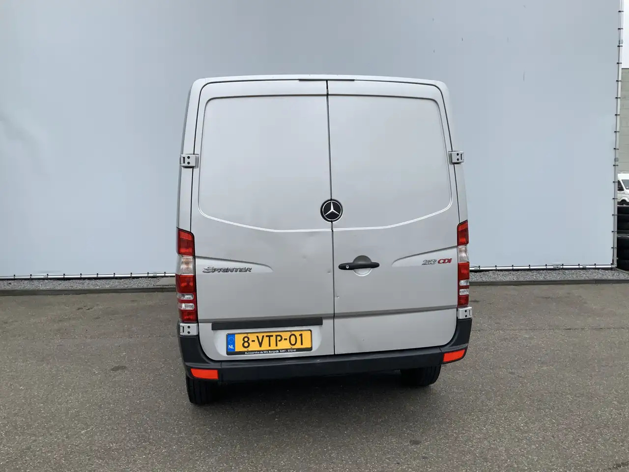 Mercedes-Benz Sprinter 213 2.2 CDI 325 L1H1 Airco Cruise Euro 4 - Fourgon utilitaire: photos 2 Mercedes-Benz Sprinter 213 2.2 CDI 325 L1H1 Airco Cruise Euro 4 - Fourgon utilitaire: photos 2