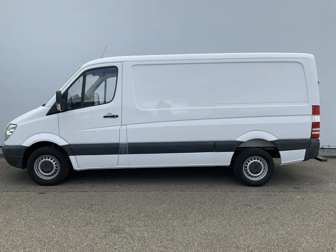 Mercedes-Benz Sprinter 311 2.2 CDI 366 L2 H1 Automaat Trekhaak 2800 kg 3 - Fourgon utilitaire: photos 3 Mercedes-Benz Sprinter 311 2.2 CDI 366 L2 H1 Automaat Trekhaak 2800 kg 3 - Fourgon utilitaire: photos 3