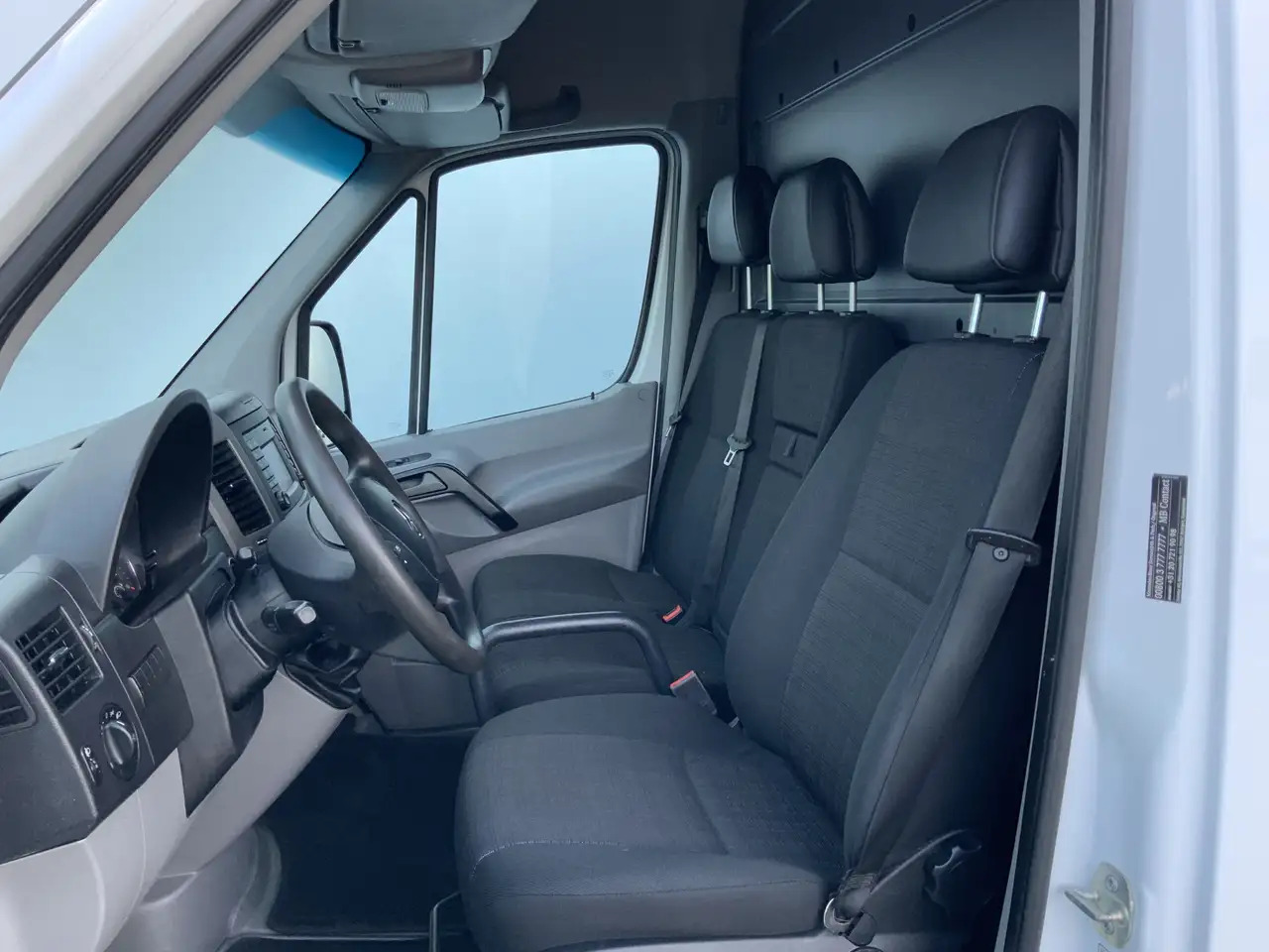Mercedes-Benz Sprinter 316 2.2 CDI 366 L2H2 Airco Cruise Camera Navi Trek - Fourgon utilitaire: photos 4 Mercedes-Benz Sprinter 316 2.2 CDI 366 L2H2 Airco Cruise Camera Navi Trek - Fourgon utilitaire: photos 4