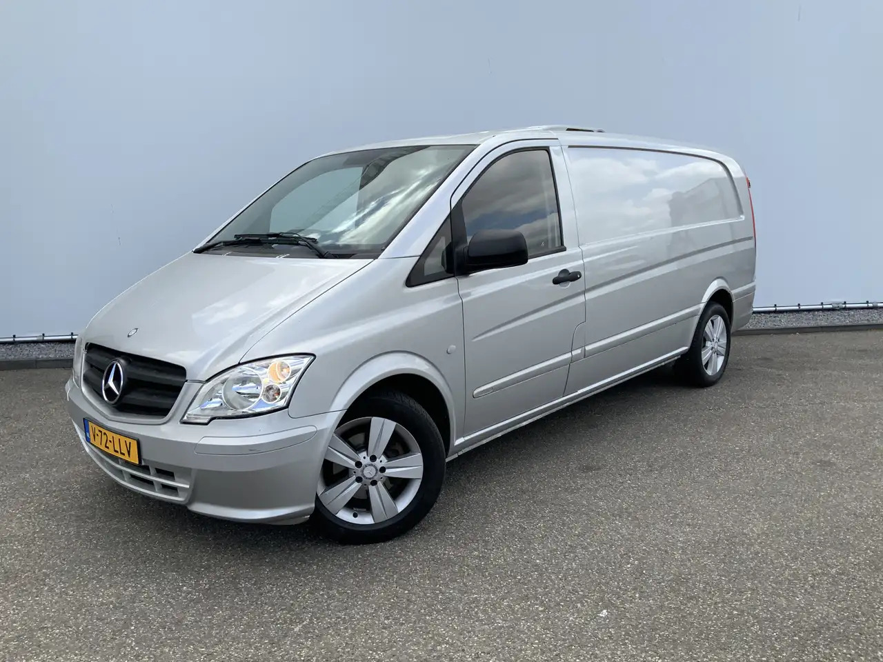 Mercedes-Benz Vito 122 CDI Automaat Koel Auto werkt 100 % 0.gr Airco - Utilitaire frigorifique: photos 1 Mercedes-Benz Vito 122 CDI Automaat Koel Auto werkt 100 % 0.gr Airco - Utilitaire frigorifique: photos 1