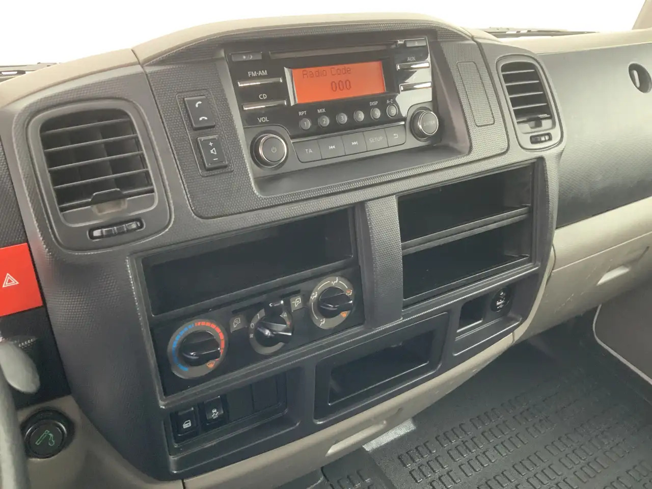 Camion benne Nissan NT400 32.12 2.5 dCi 250 Kipper Trekhaak 2000 kg 3: photos 8