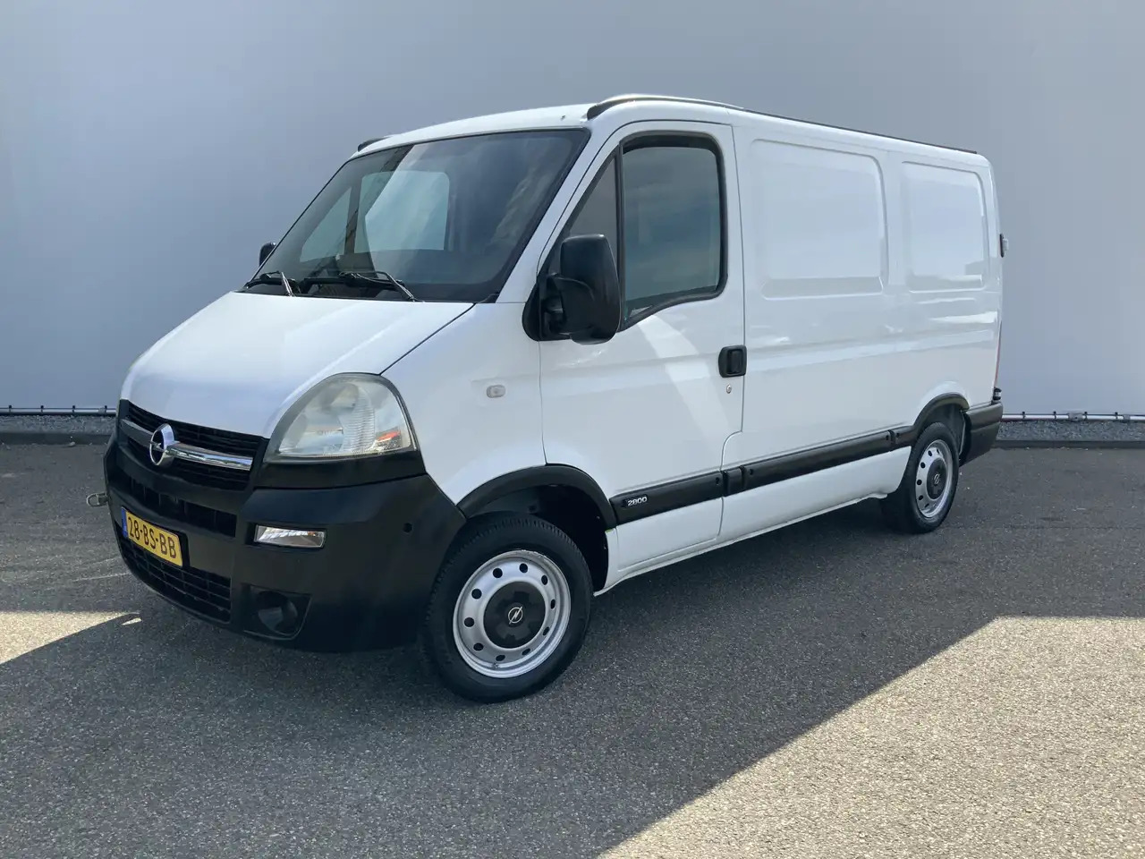 Opel Movano 1.9 CDTi L1H1(Koppeling Defect) 3 Zits Trekhaak 20 - Fourgonnette: photos 1 Opel Movano 1.9 CDTi L1H1(Koppeling Defect) 3 Zits Trekhaak 20 - Fourgonnette: photos 1