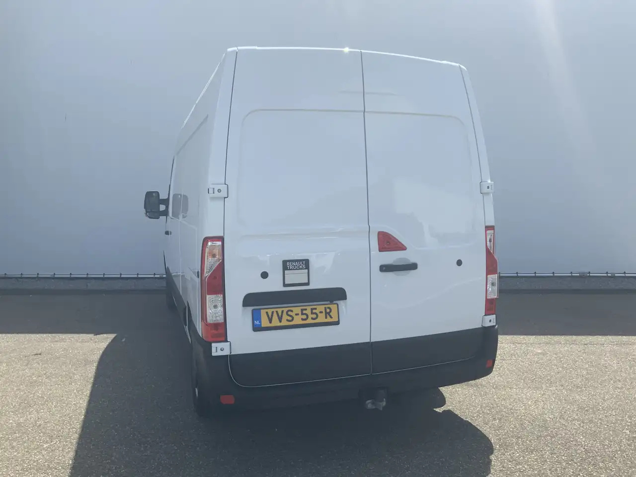 Renault Master T35 2.3 dCi 150 L2H2 Energy Work Edition Airco Cru - Fourgon utilitaire: photos 2 Renault Master T35 2.3 dCi 150 L2H2 Energy Work Edition Airco Cru - Fourgon utilitaire: photos 2
