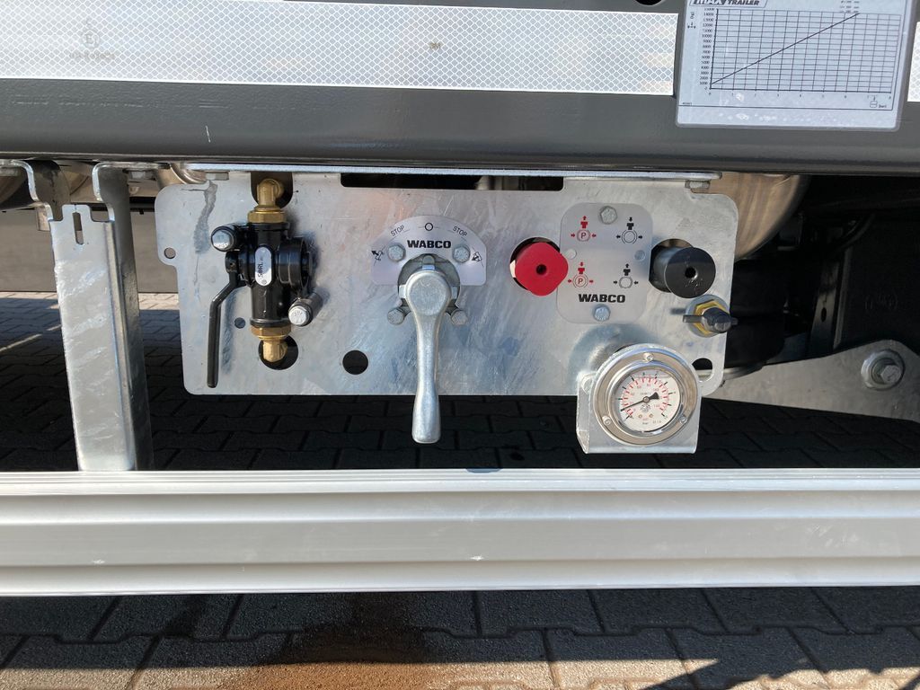 Faymonville MAX Trailer 3-Achs-Tele-Semi mit Rampen zwangsgel  en leasing occasion Faymonville MAX Trailer 3-Achs-Tele-Semi mit Rampen zwangsgel: photos 6