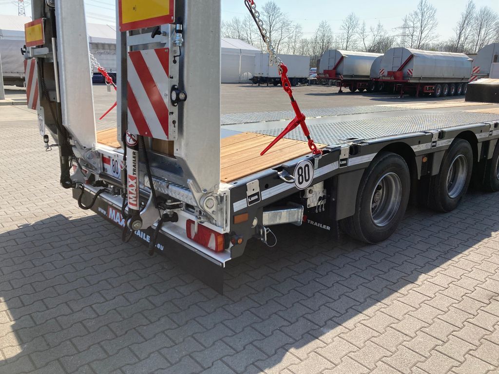Faymonville MAX Trailer 3-Achs-Tele-Semi mit Rampen zwangsgel  en leasing occasion Faymonville MAX Trailer 3-Achs-Tele-Semi mit Rampen zwangsgel: photos 8