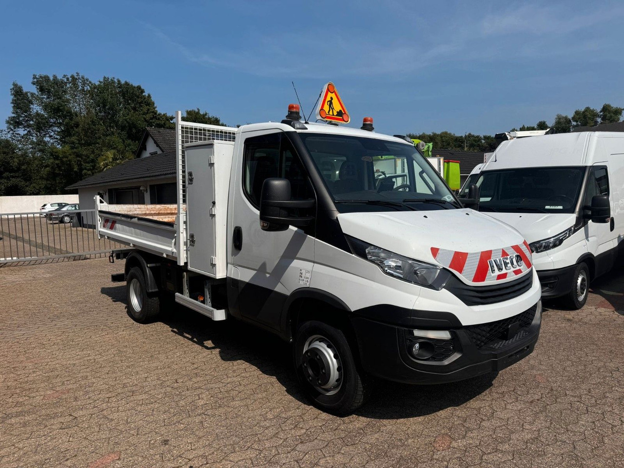 Iveco 70C18 Kipper 3625 kg Nutzlast! Klima EURO 6C - Utilitaire benne: photos 3 Iveco 70C18 Kipper 3625 kg Nutzlast! Klima EURO 6C - Utilitaire benne: photos 3
