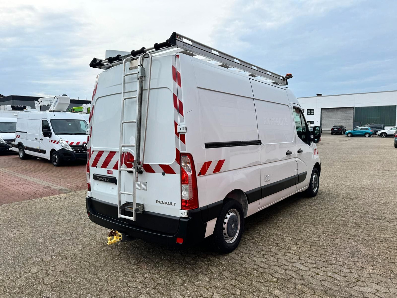 Renault Master Werkstattwagen Kastenwagen EURO 6 - Fourgon utilitaire: photos 4 Renault Master Werkstattwagen Kastenwagen EURO 6 - Fourgon utilitaire: photos 4