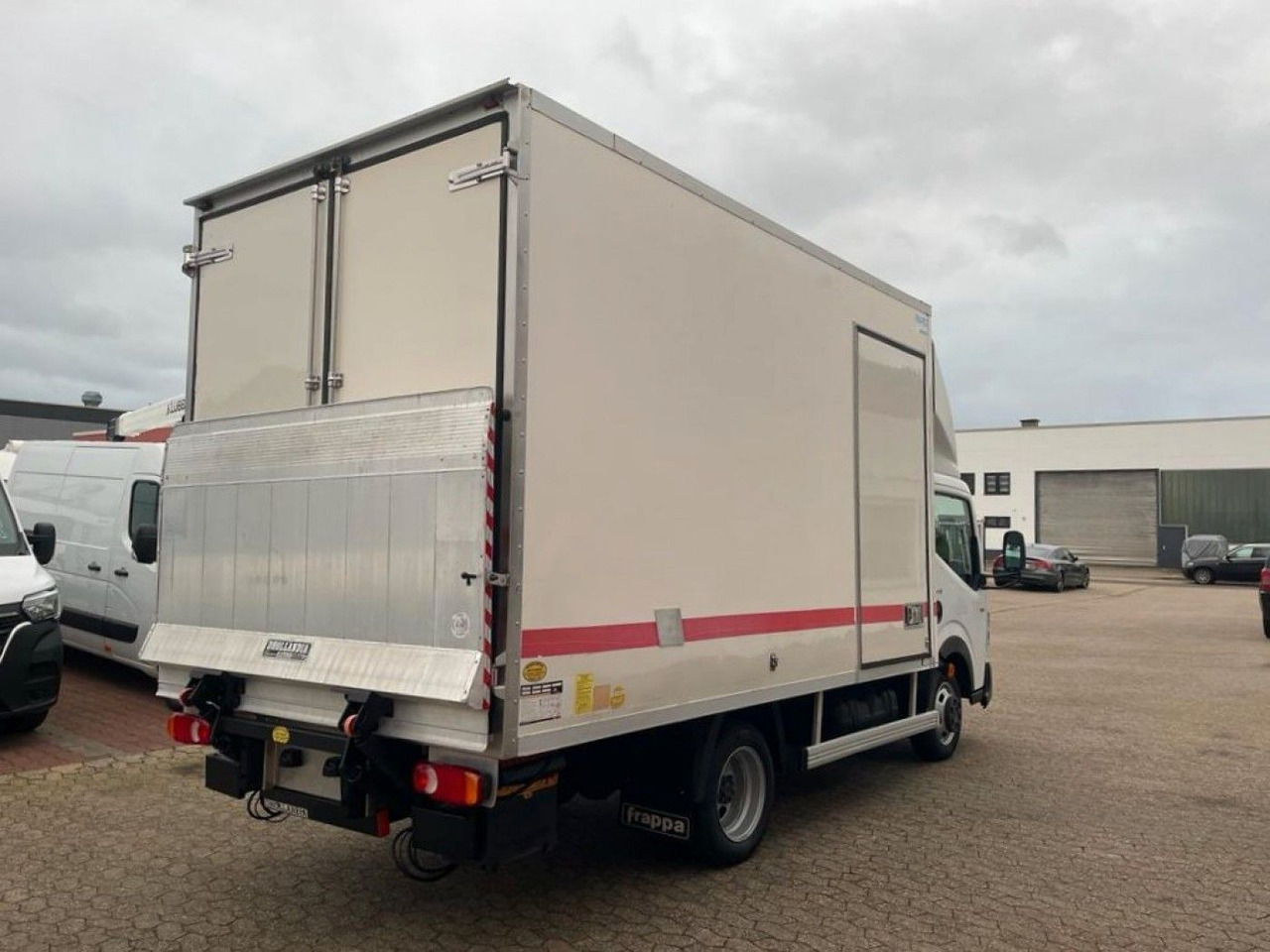 Renault Maxity Tiefkühlkoffer Multi-Temp Ladebordwand - Utilitaire frigorifique: photos 4 Renault Maxity Tiefkühlkoffer Multi-Temp Ladebordwand - Utilitaire frigorifique: photos 4