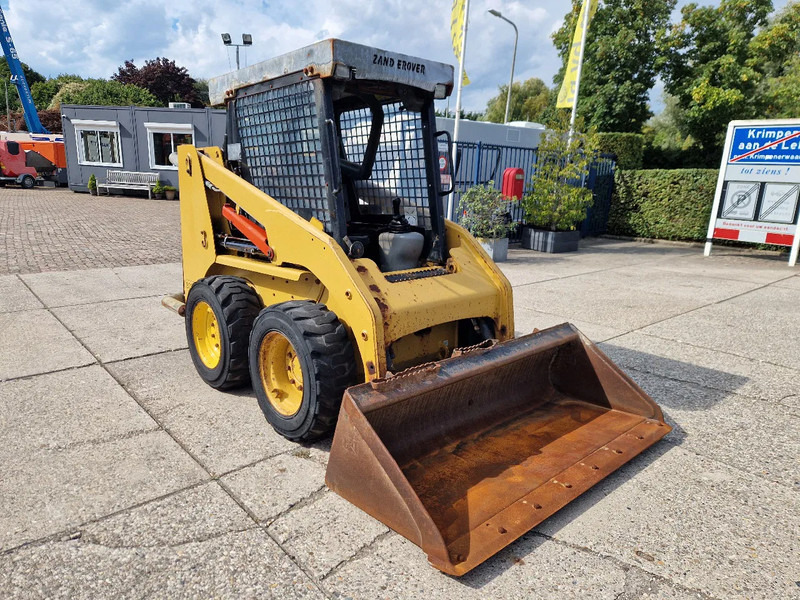 Caterpillar 216B3 schranklader met 1191 uur - Mini chargeuse: photos 2 Caterpillar 216B3 schranklader met 1191 uur - Mini chargeuse: photos 2
