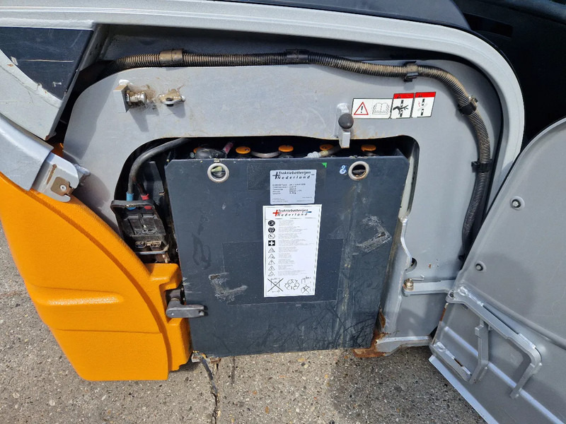 Still RX20-18 met nieuwe keuring - Chariot élévateur électrique: photos 5 Still RX20-18 met nieuwe keuring - Chariot élévateur électrique: photos 5