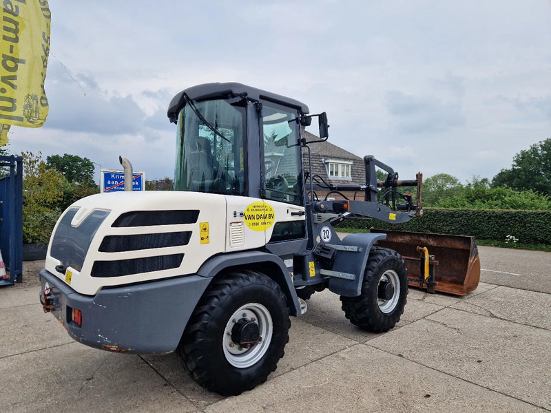 Yanmar TL80 / Terex TL80 / Schaeff TL80 very low hours! - Chargeuse sur pneus: photos 3 Yanmar TL80 / Terex TL80 / Schaeff TL80 very low hours! - Chargeuse sur pneus: photos 3