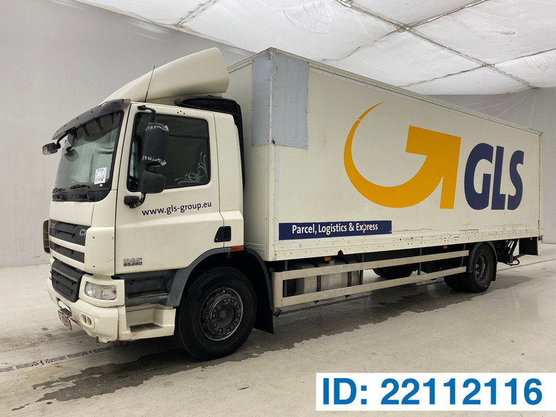 DAF CF65.250 - Camion fourgon: photos 1 DAF CF65.250 - Camion fourgon: photos 1