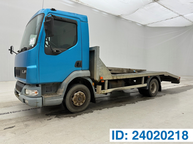 DAF LF45.12* - Camion porte-voitures: photos 1 DAF LF45.12* - Camion porte-voitures: photos 1