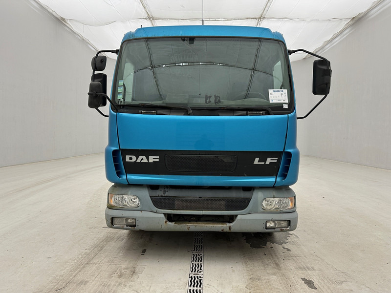 DAF LF45.12 - Camion porte-voitures: photos 2 DAF LF45.12 - Camion porte-voitures: photos 2