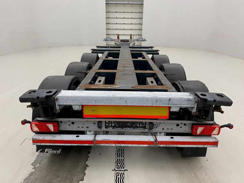 Fliegl Polyvalent skelet 2 x 20-30-40-45 ft - Semi-remorque porte-conteneur/ Caisse mobile: photos 5 Fliegl Polyvalent skelet 2 x 20-30-40-45 ft - Semi-remorque porte-conteneur/ Caisse mobile: photos 5