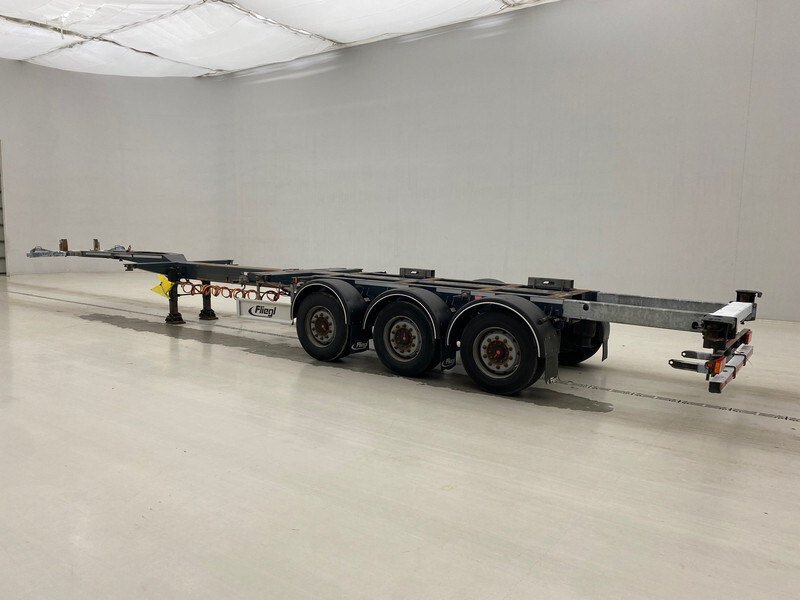 Semi-remorque porte-conteneur/ Caisse mobile Fliegl Polyvalent skelet 2 x 20-30-40-45 ft: photos 16 Semi-remorque porte-conteneur/ Caisse mobile Fliegl Polyvalent skelet 2 x 20-30-40-45 ft: photos 16