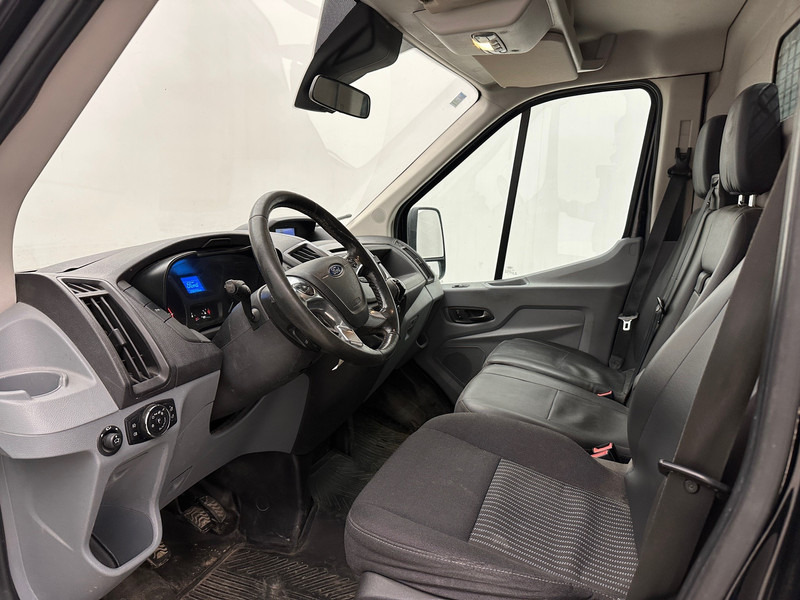 Fourgon utilitaire Ford Transit: photos 11