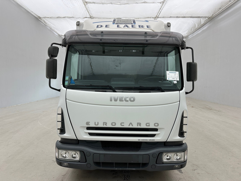 Iveco Eurocargo 100E18 - Camion fourgon: photos 2 Iveco Eurocargo 100E18 - Camion fourgon: photos 2