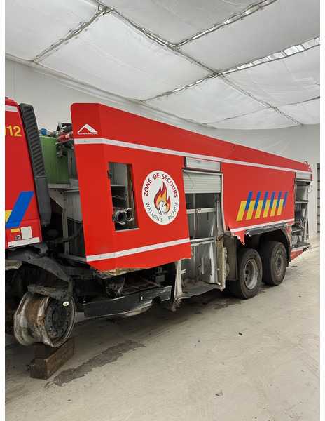 Camion de pompier Iveco Stralis 450 - 6x2: photos 14 Camion de pompier Iveco Stralis 450 - 6x2: photos 14