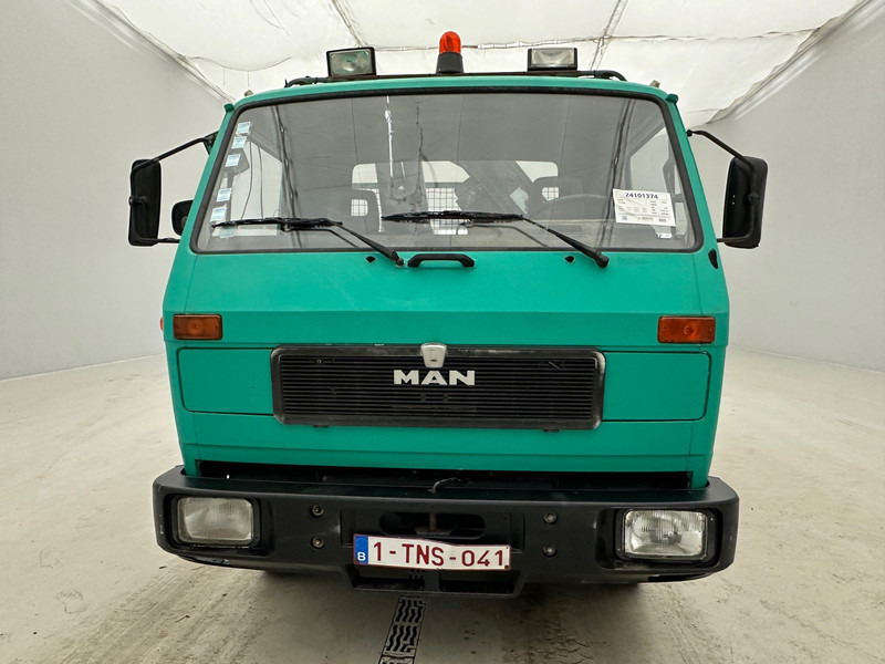 MAN 10.150 - Camion benne, Camion grue: photos 2 MAN 10.150 - Camion benne, Camion grue: photos 2