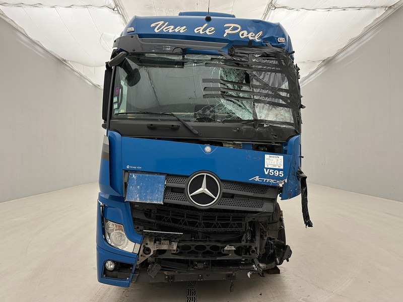 Mercedes-Benz Actros 2642 - 6x2 - Camion à rideaux coulissants: photos 2 Mercedes-Benz Actros 2642 - 6x2 - Camion à rideaux coulissants: photos 2