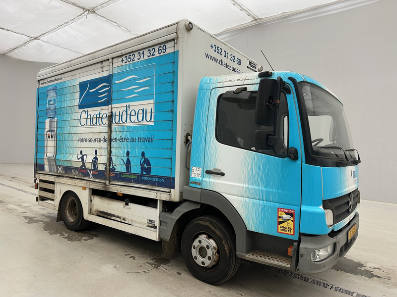 Mercedes-Benz Atego 916 - Camion fourgon: photos 3 Mercedes-Benz Atego 916 - Camion fourgon: photos 3