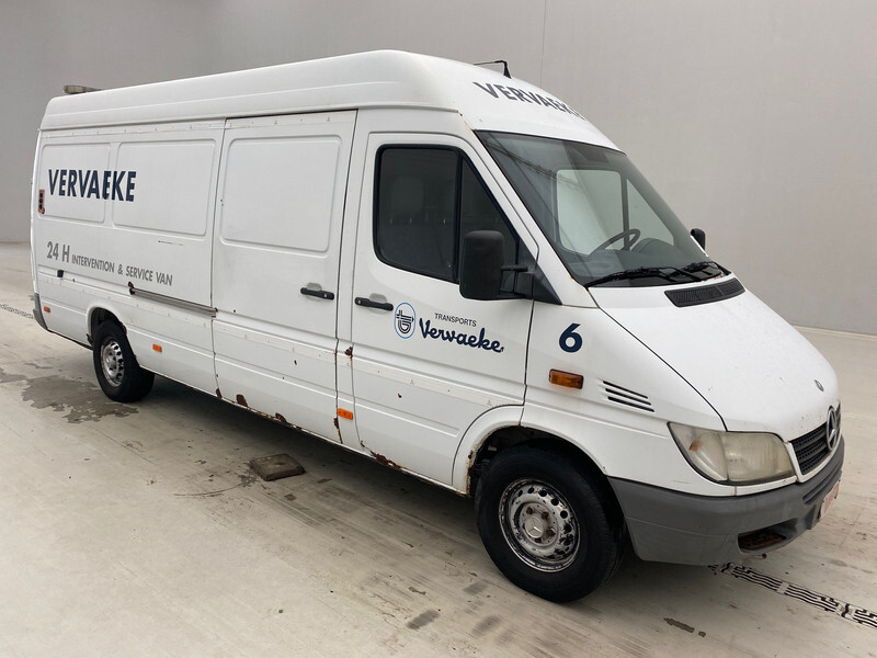 Mercedes-Benz Sprinter 311 CDi - Fourgon utilitaire: photos 3 Mercedes-Benz Sprinter 311 CDi - Fourgon utilitaire: photos 3