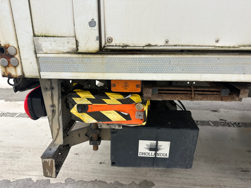 Renault D12 - Camion fourgon: photos 5 Renault D12 - Camion fourgon: photos 5