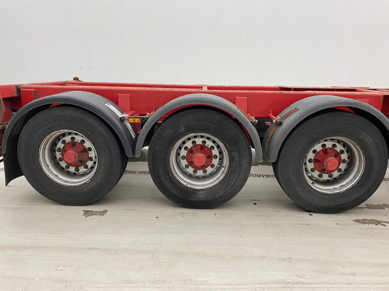 Renders Skelet 20-30-40 ft - Semi-remorque porte-conteneur/ Caisse mobile: photos 4 Renders Skelet 20-30-40 ft - Semi-remorque porte-conteneur/ Caisse mobile: photos 4