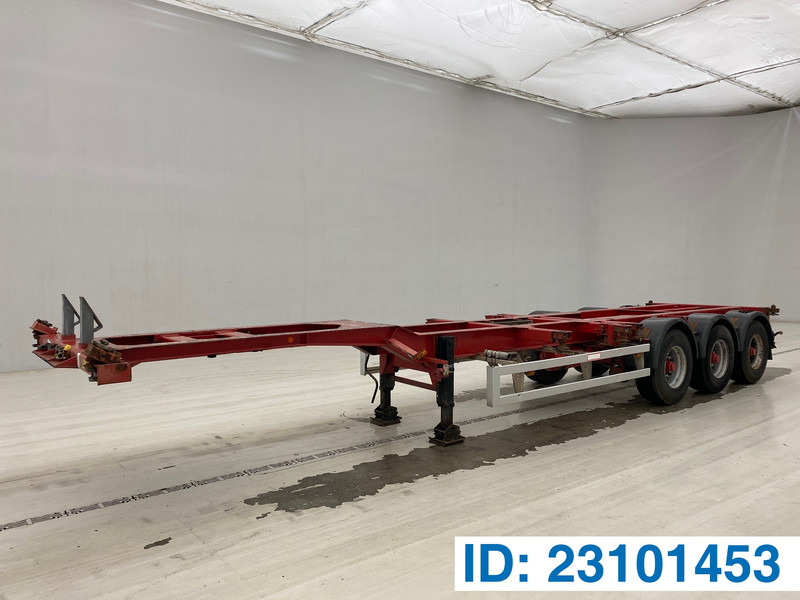 Renders Skelet 20-30-40 ft - Semi-remorque porte-conteneur/ Caisse mobile: photos 1 Renders Skelet 20-30-40 ft - Semi-remorque porte-conteneur/ Caisse mobile: photos 1