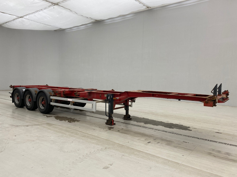 Renders Skelet 20-30-40 ft - Semi-remorque porte-conteneur/ Caisse mobile: photos 3 Renders Skelet 20-30-40 ft - Semi-remorque porte-conteneur/ Caisse mobile: photos 3