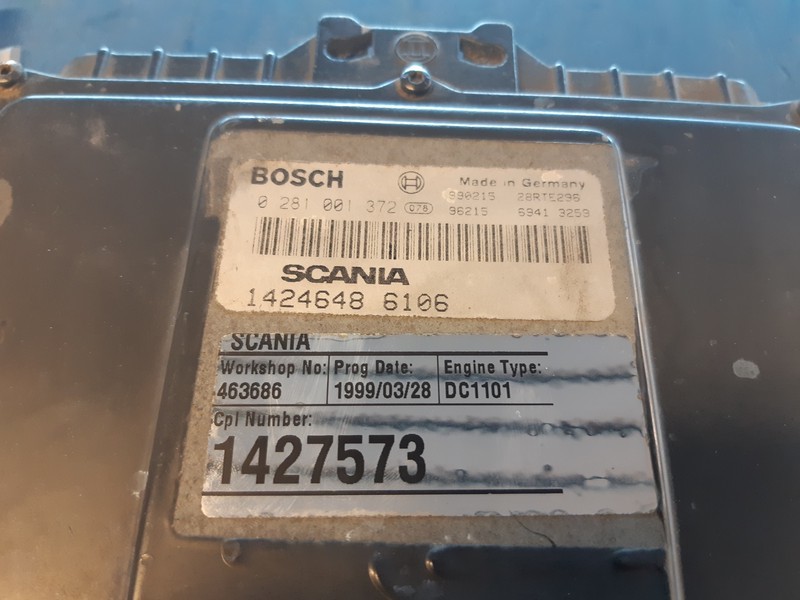 Scania 1424648 ECU Scania 1424648 - Bloc de gestion: photos 2 Scania 1424648 ECU Scania 1424648 - Bloc de gestion: photos 2