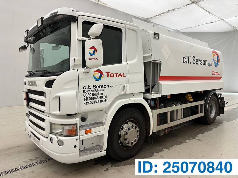 Scania P280 - Camion citerne: photos 1 Scania P280 - Camion citerne: photos 1