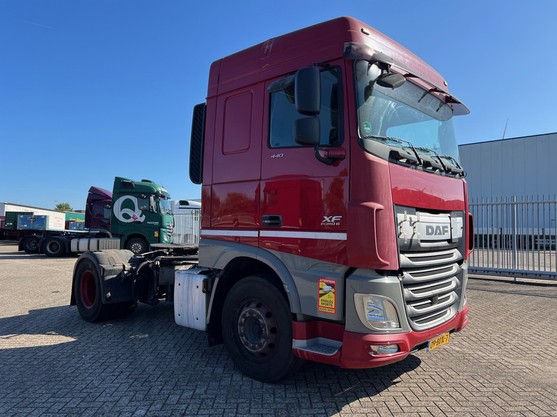 DAF XF106.440 Space Cab - Tracteur routier: photos 3 DAF XF106.440 Space Cab - Tracteur routier: photos 3